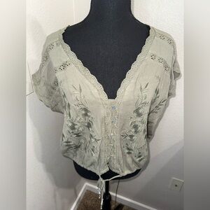 In Loom Embroidered V-Neck boho chic Floral lace blouse- Size Medium
